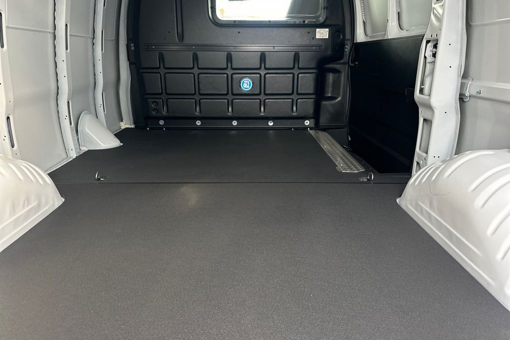2025 Chevrolet Express 2500 Work Van Roseville CA