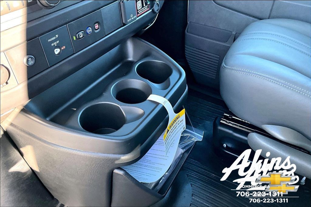 2025 Chevrolet Express 2500 Work Van Commerce GA