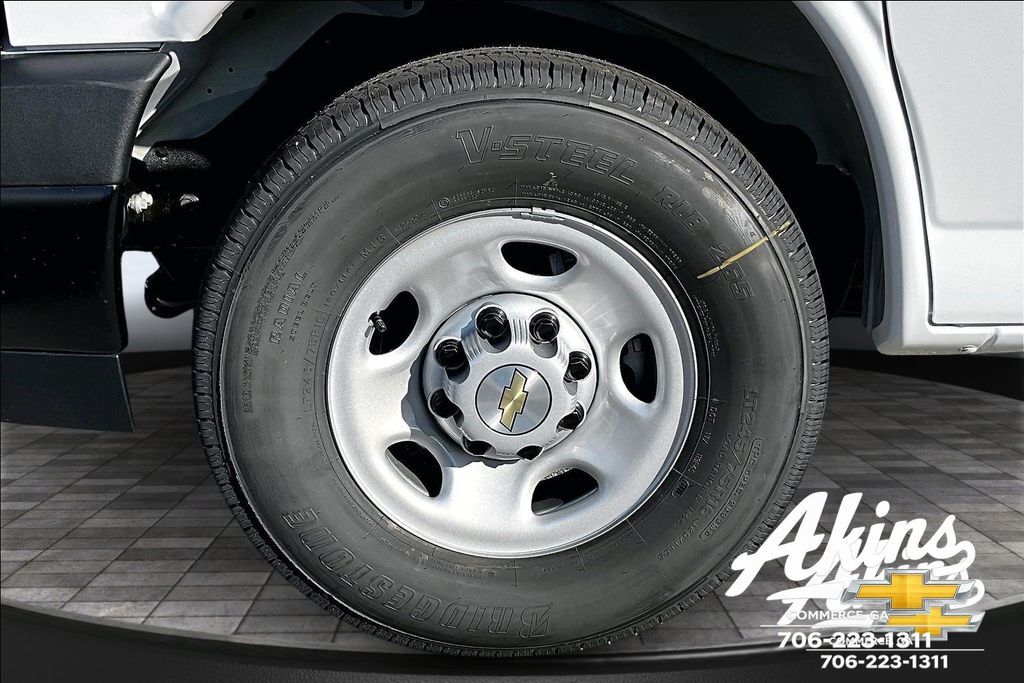 2025 Chevrolet Express 2500 Work Van Commerce GA