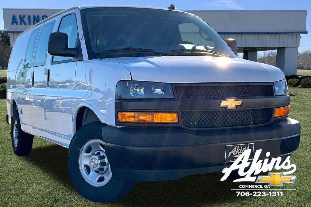 2025 Chevrolet Express 2500 Work Van Commerce GA