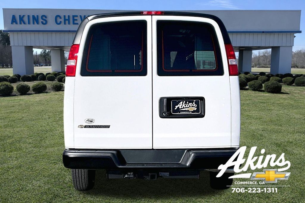 2025 Chevrolet Express 2500 Work Van Commerce GA