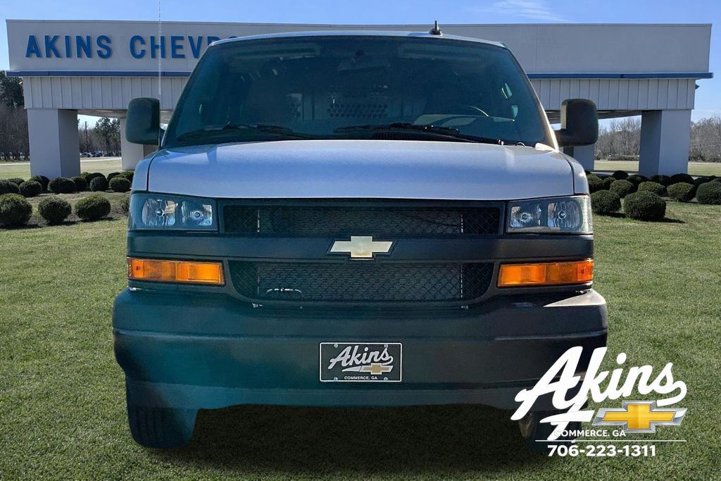 2025 Chevrolet Express 2500 Work Van Commerce GA
