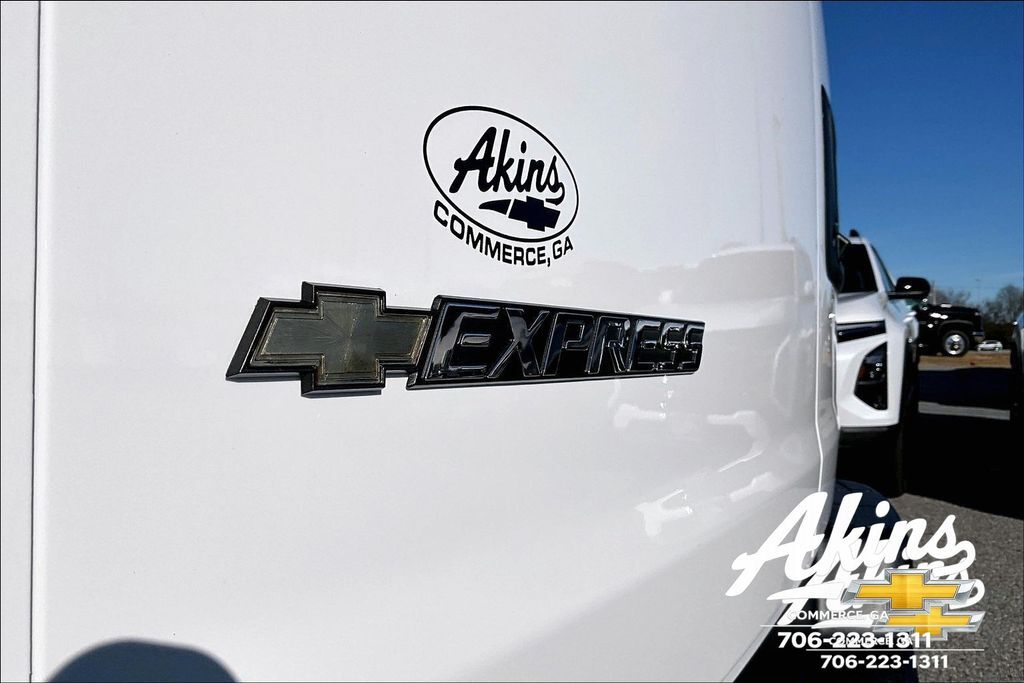 2025 Chevrolet Express 2500 Work Van Commerce GA