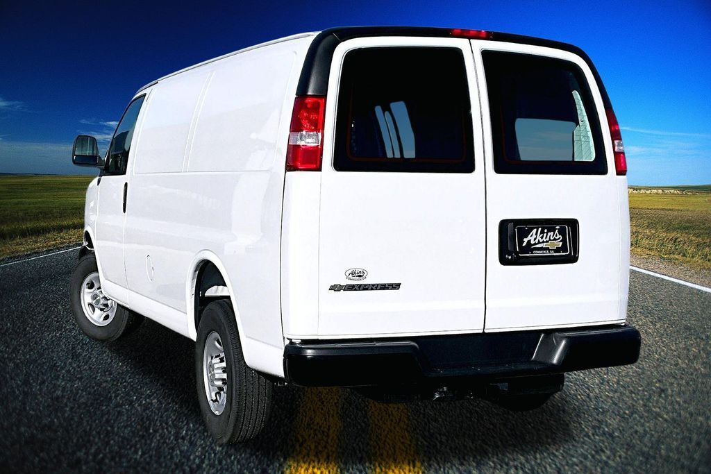 2025 Chevrolet Express 2500 Work Van Commerce GA