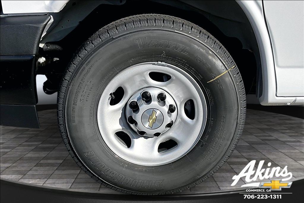 2025 Chevrolet Express 2500 Work Van Commerce GA