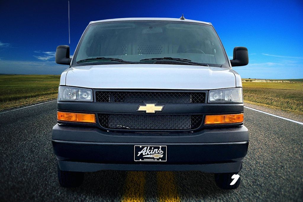 2025 Chevrolet Express 2500 Work Van Commerce GA