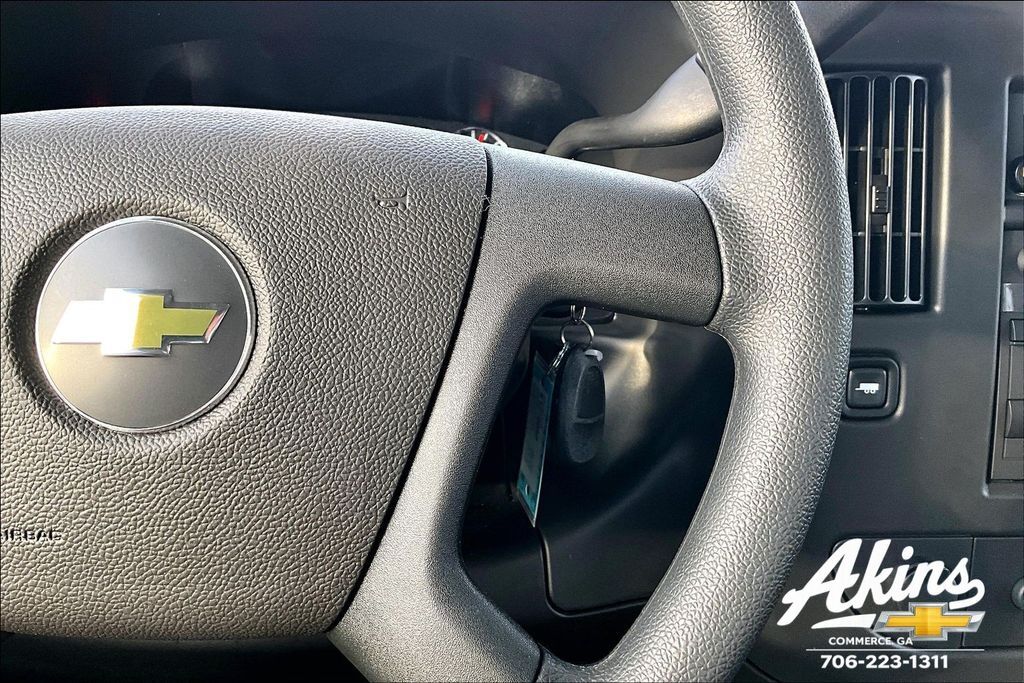 2025 Chevrolet Express 2500 Work Van Commerce GA