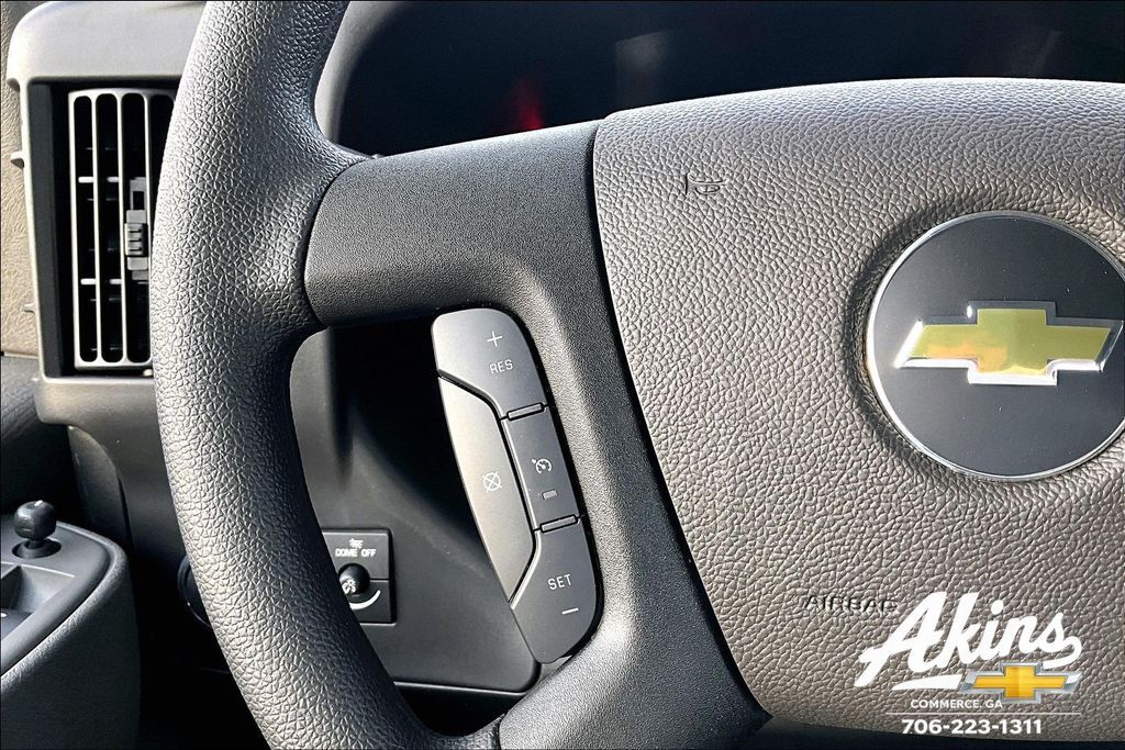 2025 Chevrolet Express 2500 Work Van Commerce GA