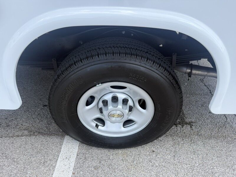 2025 Chevrolet Express 3500 Collinsville OK