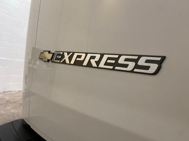2025 Chevrolet Express 3500 LT Passenger Dallas TX