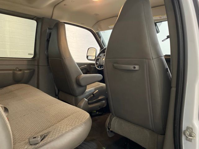 2025 Chevrolet Express 3500 LT Passenger Dallas TX