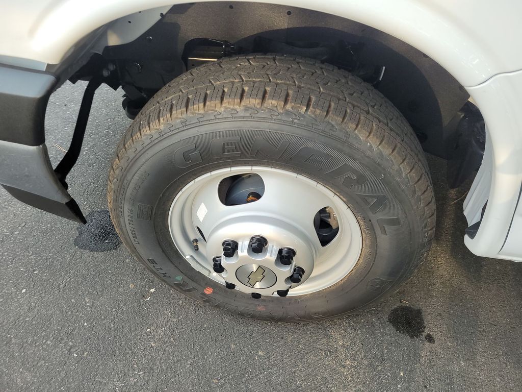 2025 Chevrolet Express 3500 Work Van Folsom CA