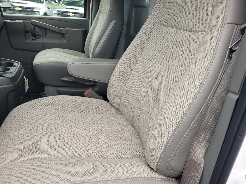 2025 Chevrolet Express 3500 Work Van Roseville CA