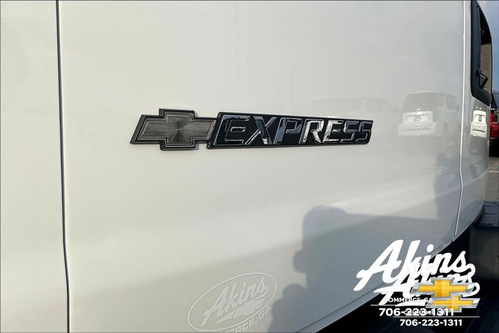 2025 Chevrolet Express 3500 Work Van Commerce GA
