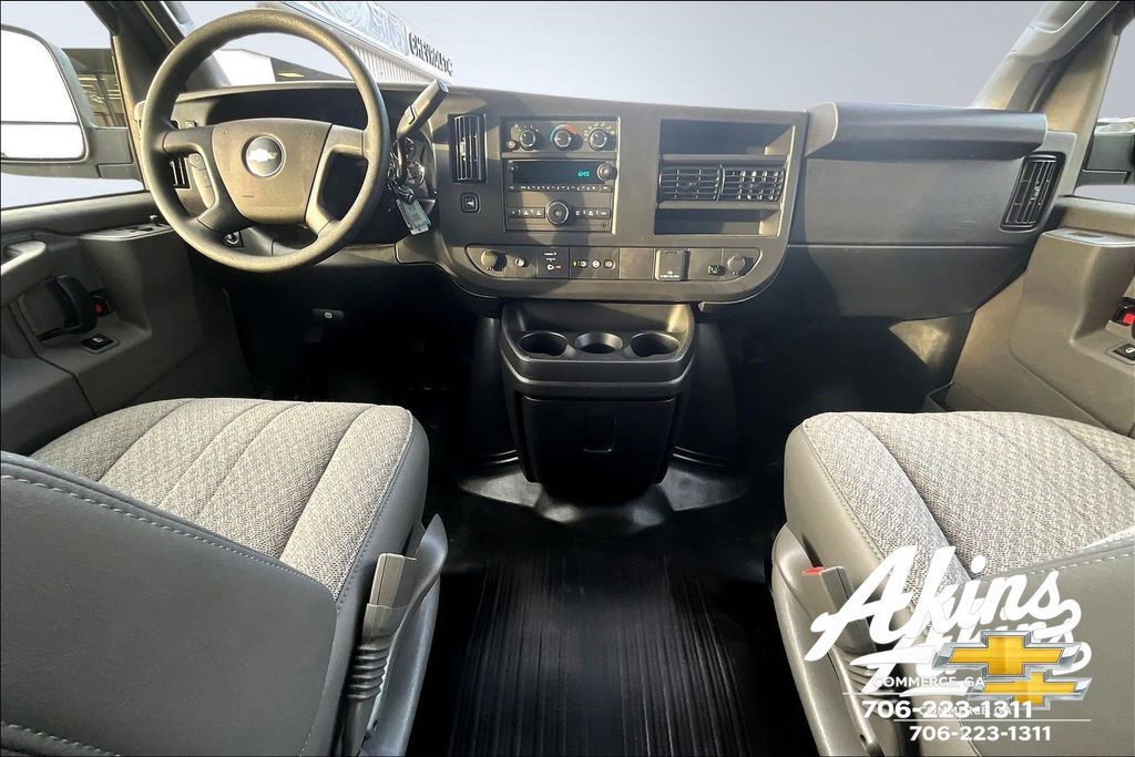 2025 Chevrolet Express 3500 Work Van Commerce GA