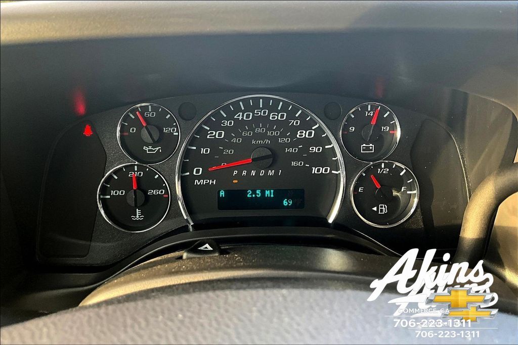 2025 Chevrolet Express 3500 Work Van Commerce GA