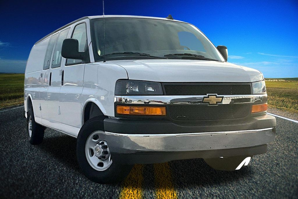 2025 Chevrolet Express 3500 Work Van Commerce GA