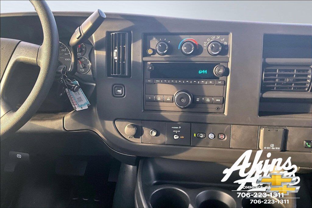 2025 Chevrolet Express 3500 Work Van Commerce GA