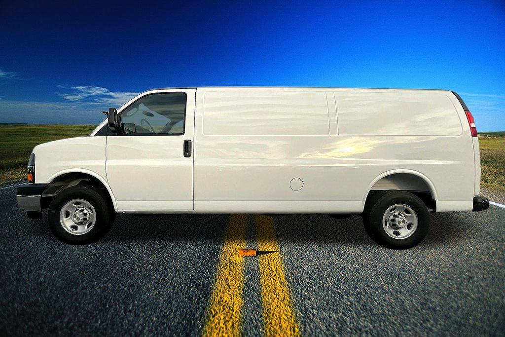 2025 Chevrolet Express 3500 Work Van Commerce GA