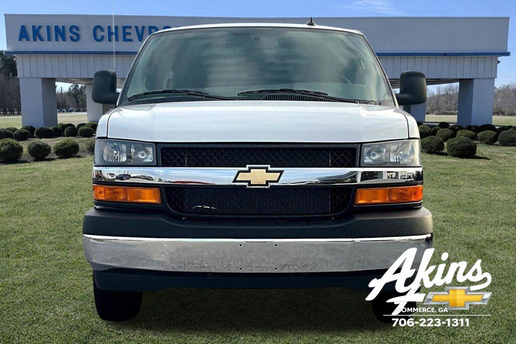 2025 Chevrolet Express 3500 Work Van Commerce GA