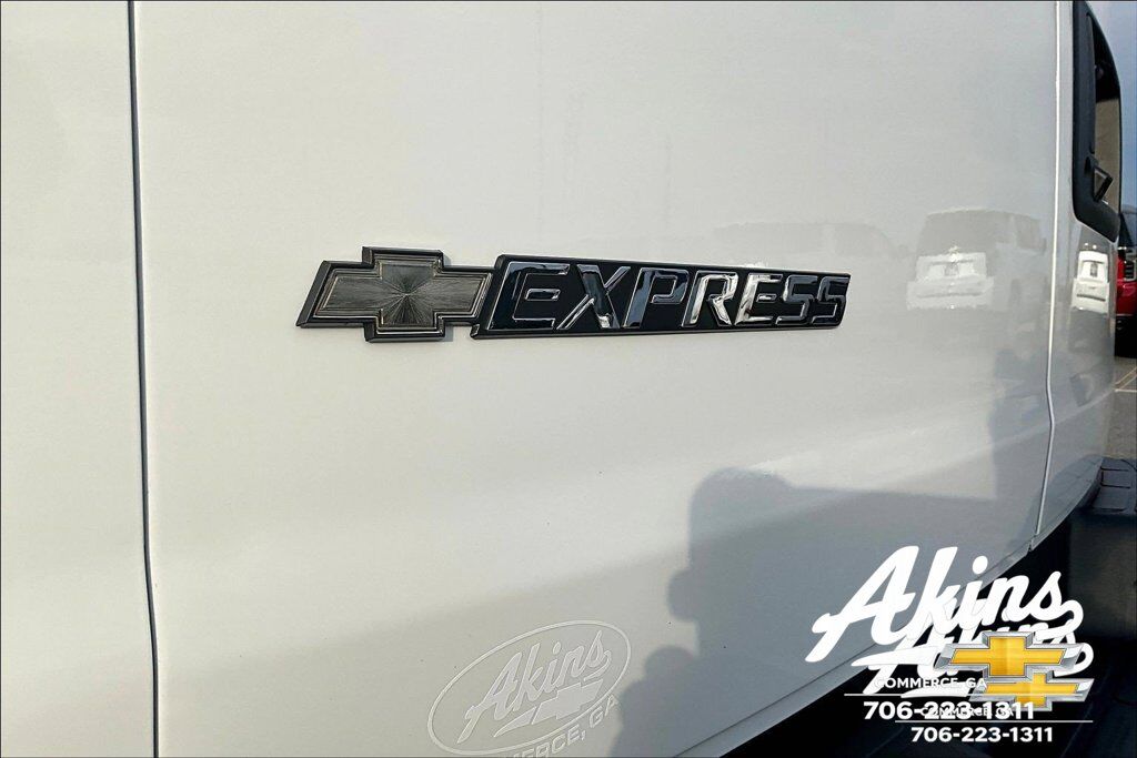 2025 Chevrolet Express 3500 Work Van Commerce GA