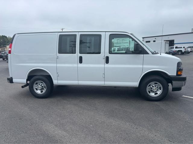 2025 Chevrolet Express Cargo 2500 Fitchburg MA