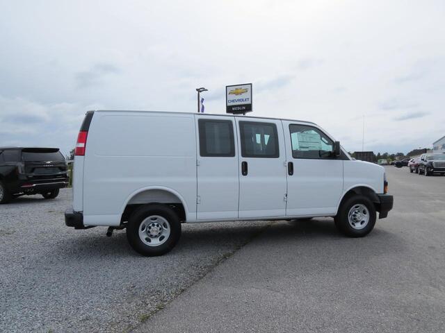 2025 Chevrolet Express Cargo Van RWD 2500 135 Wilson NC