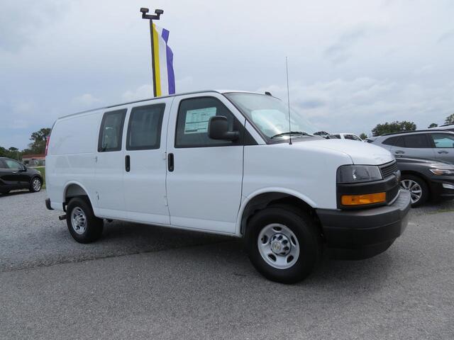 2025 Chevrolet Express Cargo Van RWD 2500 135 Wilson NC
