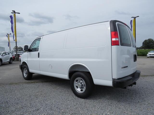 2025 Chevrolet Express Cargo Van RWD 2500 135 Wilson NC