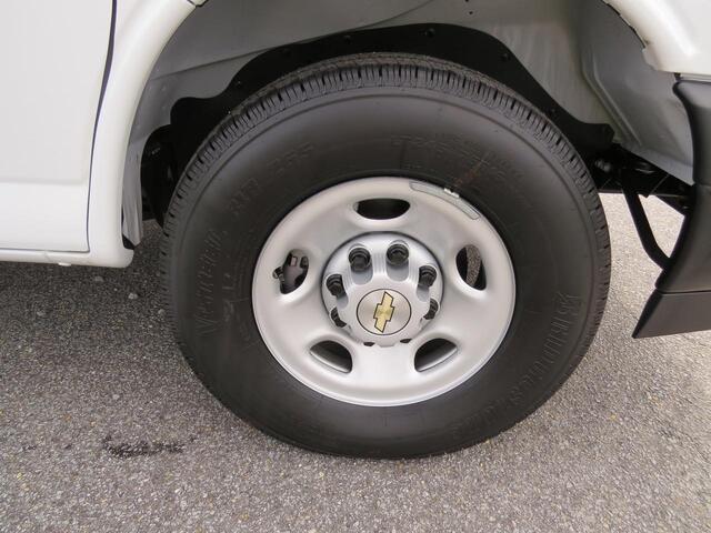 2025 Chevrolet Express Cargo Van RWD 2500 135 Wilson NC