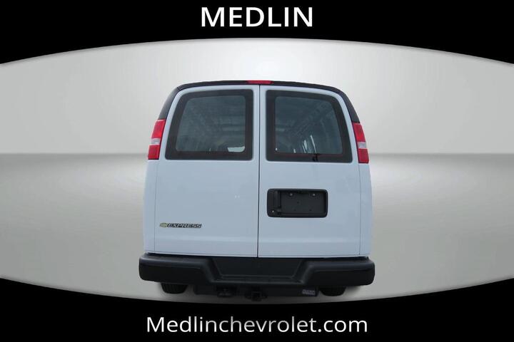 2025 Chevrolet Express Cargo Van RWD 2500 135 Wilson NC