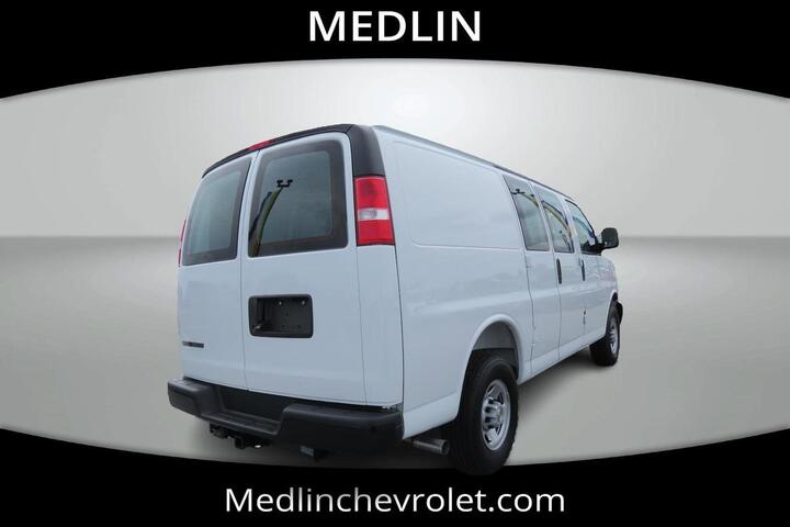 2025 Chevrolet Express Cargo Van RWD 2500 135 Wilson NC