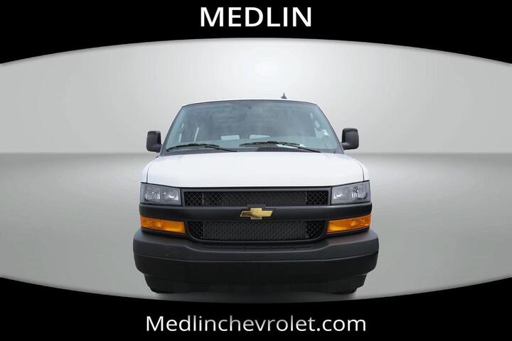 2025 Chevrolet Express Cargo Van RWD 2500 135 Wilson NC