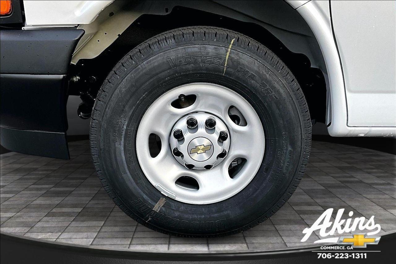 2025 Chevrolet Express Cargo Van RWD 2500 135 Winder GA