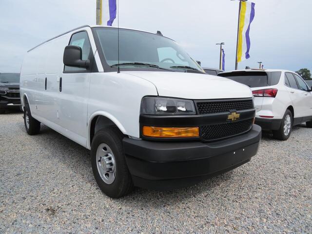 2025 Chevrolet Express Cargo Van RWD 2500 155 Wilson NC