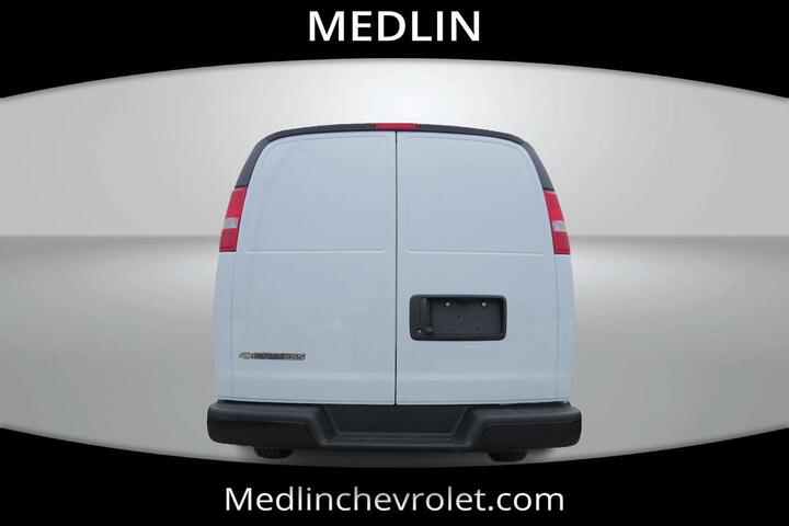 2025 Chevrolet Express Cargo Van RWD 2500 155 Wilson NC