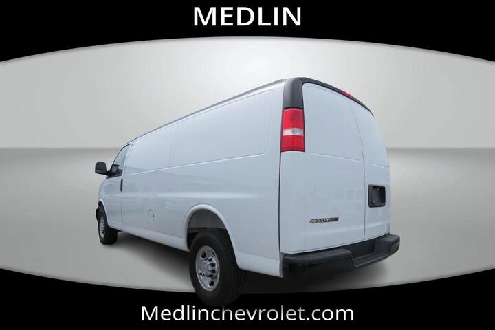 2025 Chevrolet Express Cargo Van RWD 2500 155 Wilson NC