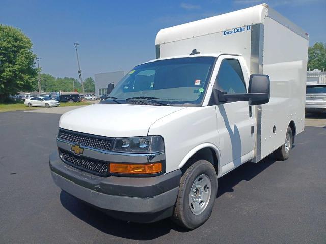 2025 Chevrolet Express Cutaway 3500
