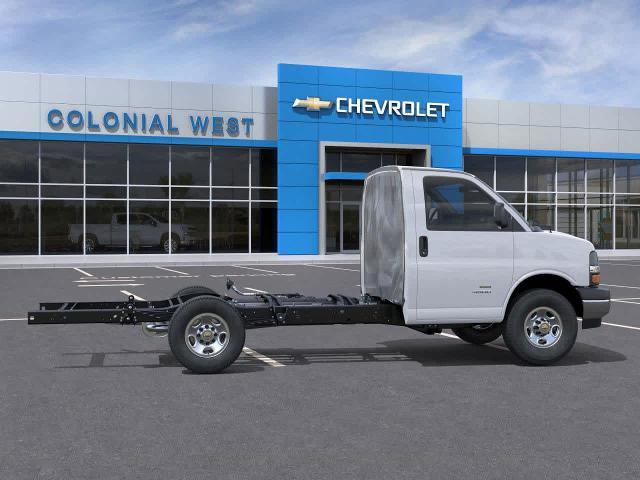 2025 Chevrolet Express Cutaway 3500 Fitchburg MA