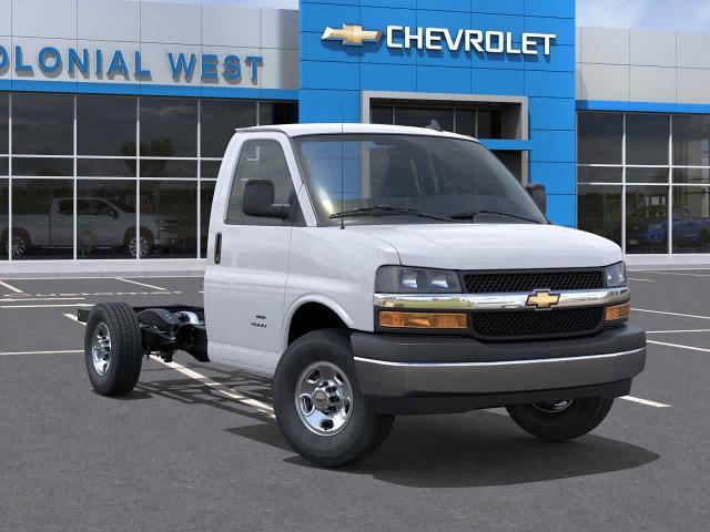 2025 Chevrolet Express Cutaway 3500 Fitchburg MA