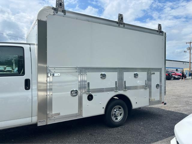 2025 Chevrolet Express Cutaway 3500 Fitchburg MA