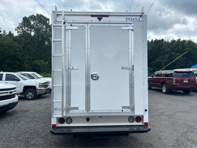 2025 Chevrolet Express Cutaway 3500 Fitchburg MA