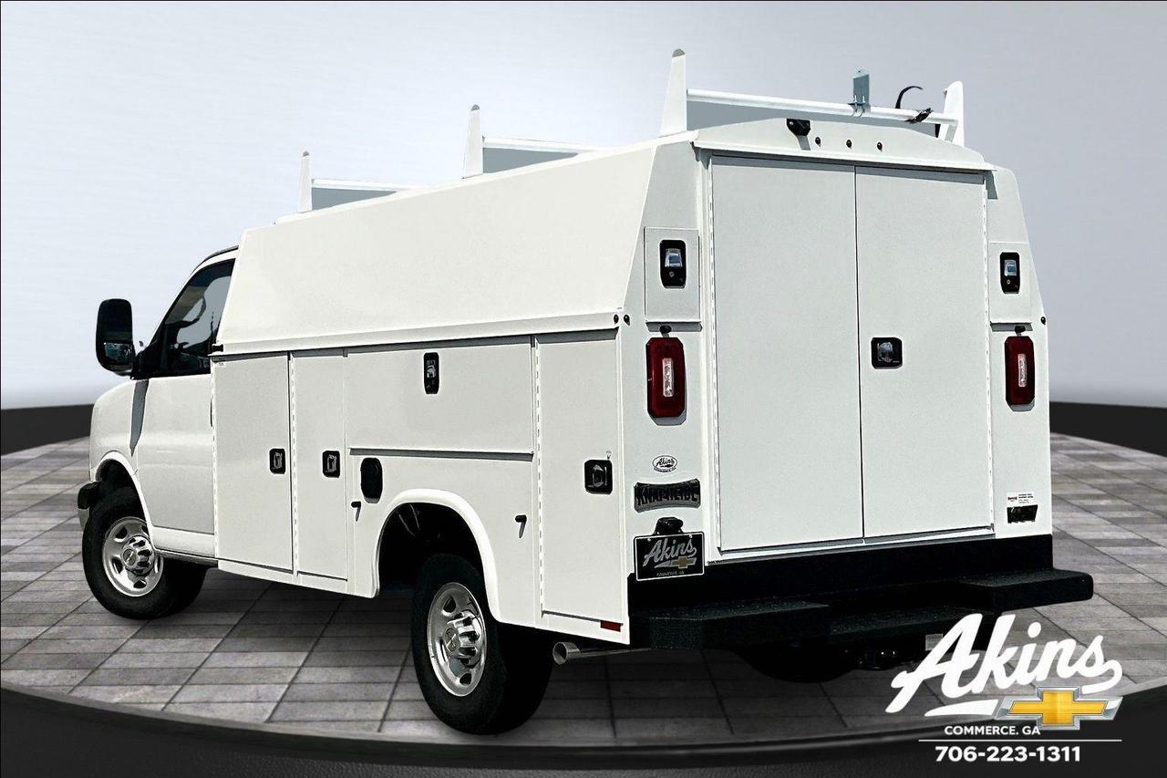 2025 Chevrolet Express Cutaway Work Van Winder GA