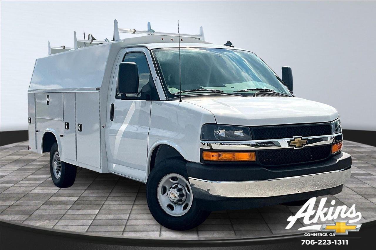 2025 Chevrolet Express Cutaway Work Van Winder GA