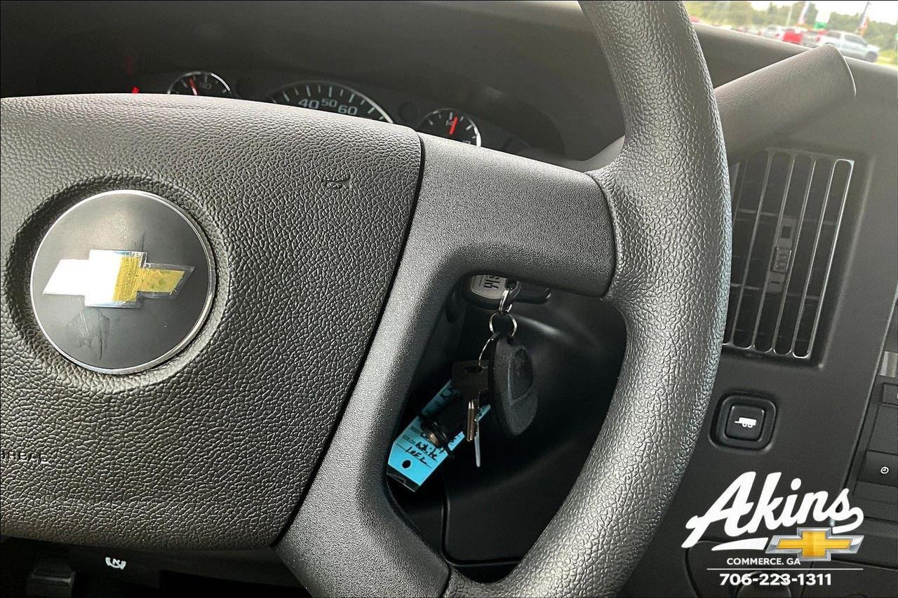 2025 Chevrolet Express Cutaway Work Van Winder GA