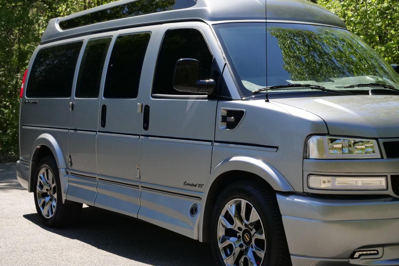 2025 Chevrolet Express Explorer Conversion Van / Limited SE / Loaded With Options! Lincolnton NC