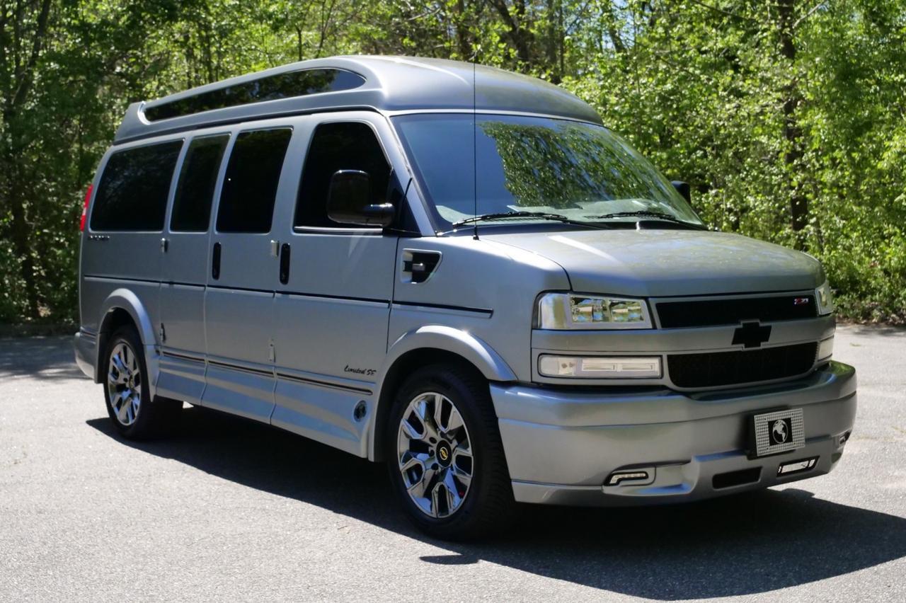 2025 Chevrolet Express Explorer Conversion Van / Limited SE / Loaded With Options! Lincolnton NC
