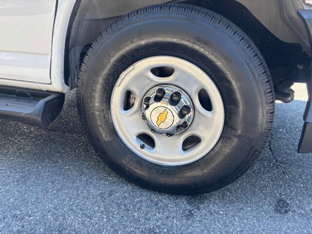 2025 Chevrolet Express Passenger RWD 3500 Extended Wheelbase LT Charlotte NC