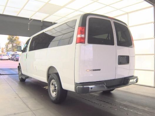 2025 Chevrolet Express Passenger RWD 3500 Extended Wheelbase LT