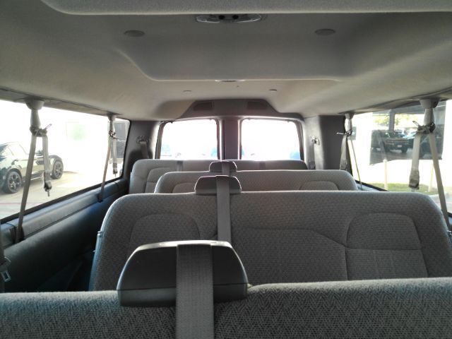 2025 Chevrolet Express Passenger RWD 3500 Extended Wheelbase LT Plano TX